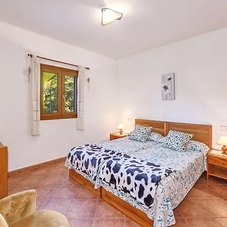 Villa Cami D'es Torres *